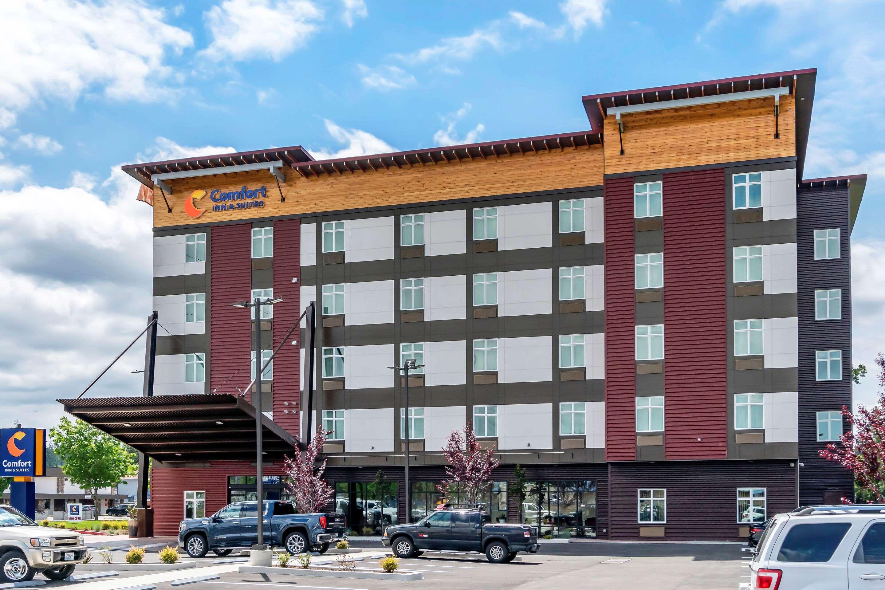 Comfort Inn & Suites Lakewood By Jblm מראה חיצוני תמונה